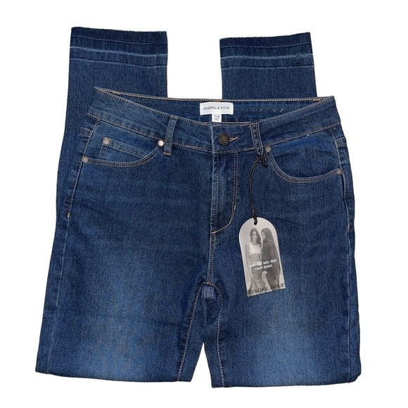KENDALL & KYLIE Kontent Mid-Rise Crop Jeans Raw Hem | Size 7/8 | NWT - Picture 3 of 6